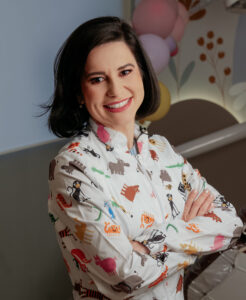 dra lidiana - dentista